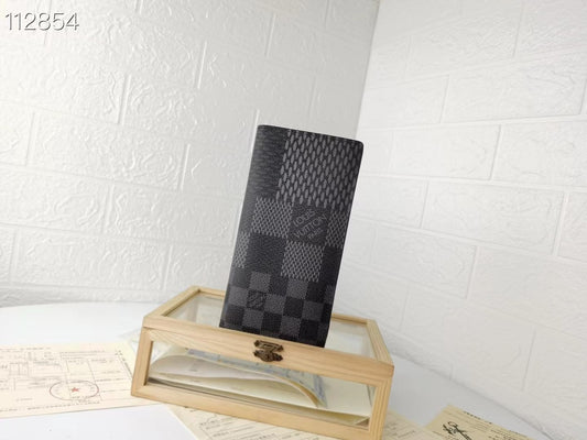 LV Brazza Damier Wallet