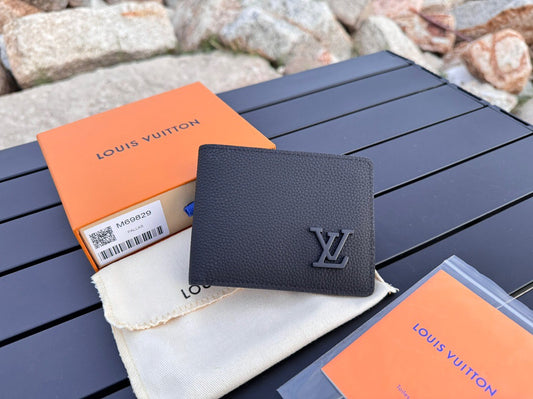 LV Multiple Wallet